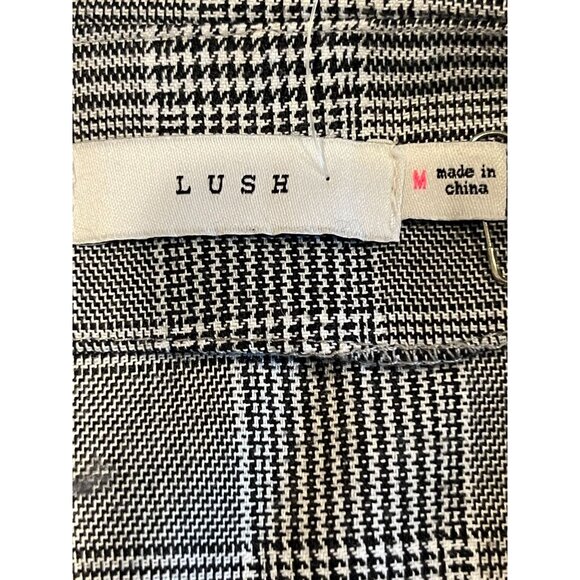 NWT Lush Womens Crossover Plaid Mini Skirt Gray Size Medium - Picture 6 of 7
